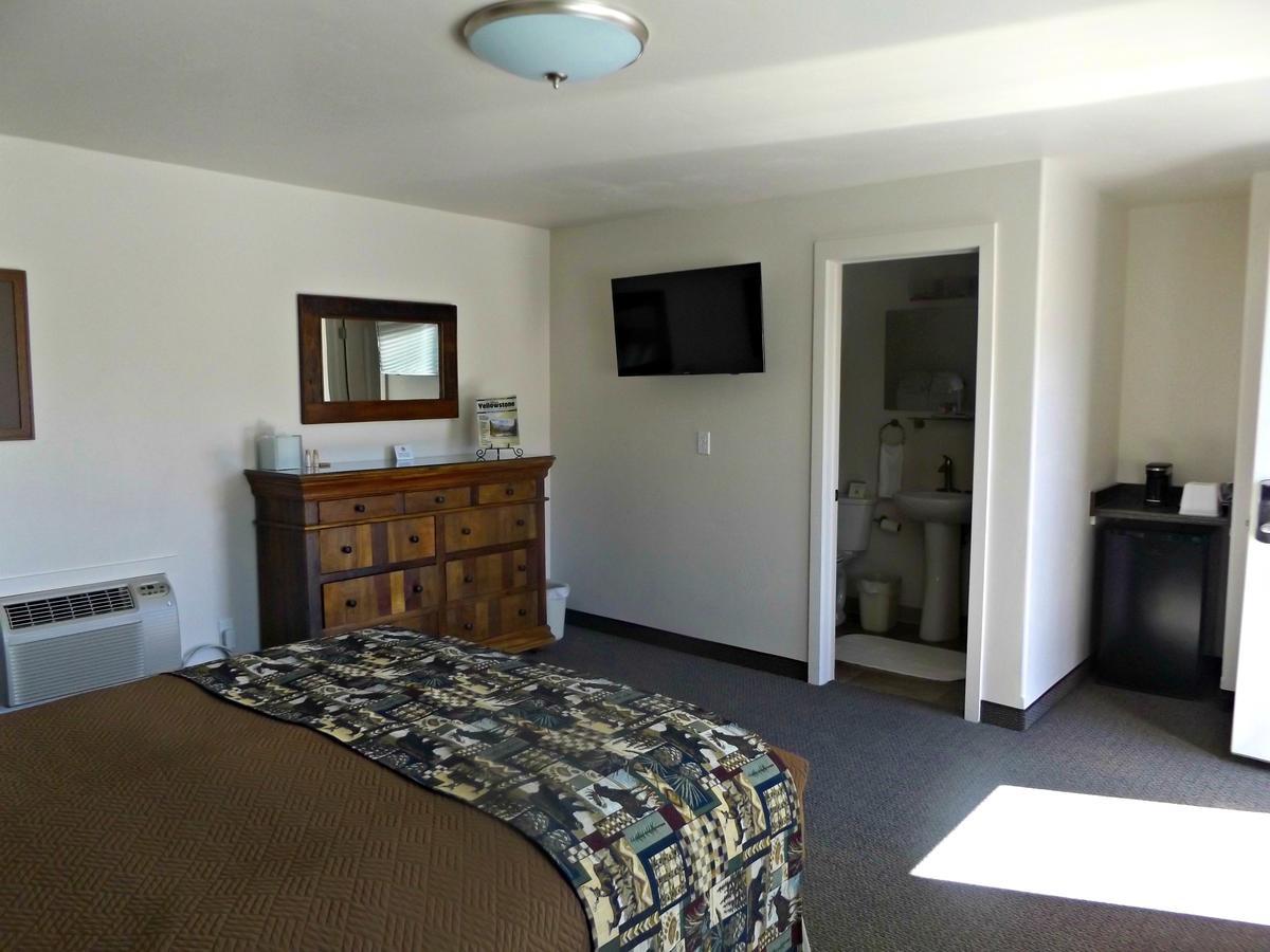 The Roosevelt Hotel - Yellowstone Gardiner Extérieur photo